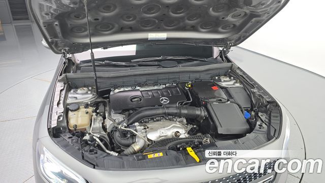 Mercedes-Benz GLB-Class (X247) GLB220 2021 — фото 6