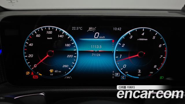 Mercedes-Benz GLB-Class (X247) GLB220 2021 — фото 8