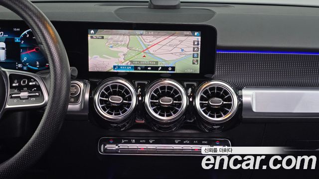 Mercedes-Benz GLB-Class (X247) GLB220 2021 — фото 14