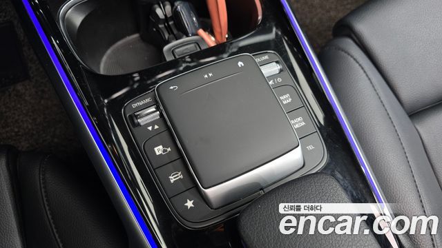 Mercedes-Benz GLB-Class (X247) GLB220 2021 — фото 28