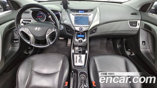 Hyundai Avante Coupe 2.0 GDi Premium Standard 2014 — фото 7
