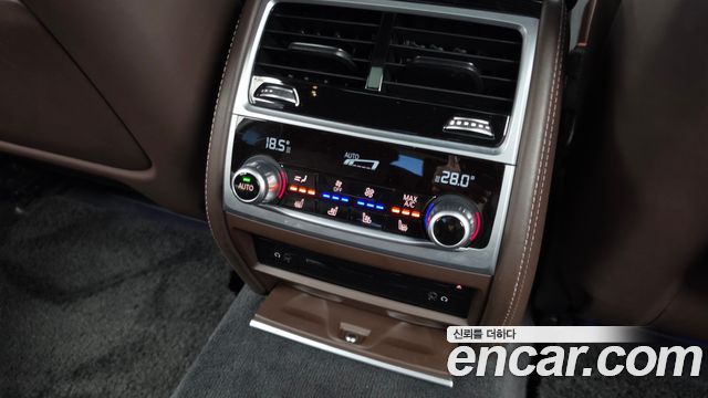 BMW 7 Series (G11) 730Ld xDrive M Sport 2017 — фото 19