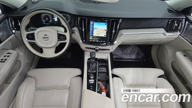Volvo V60 Cross Country (II) T5 Pro AWD 2020 — фото 7