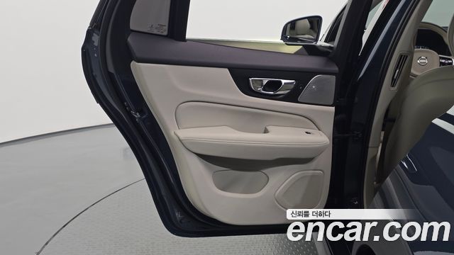 Volvo V60 Cross Country (II) T5 Pro AWD 2020 — фото 25