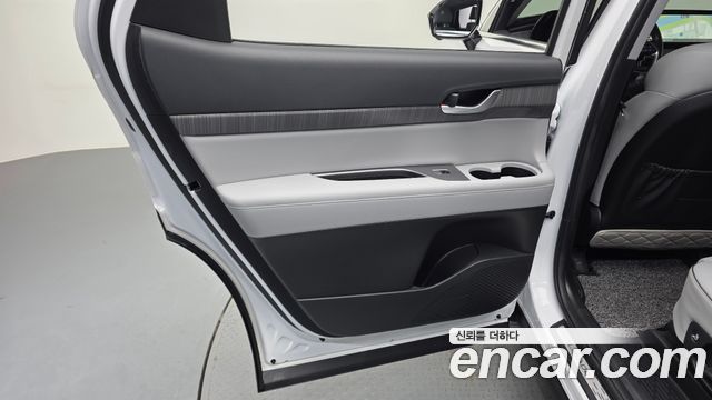 Hyundai Palisade Gasoline 3.8 2WD Le Blanc 2024 — фото 25