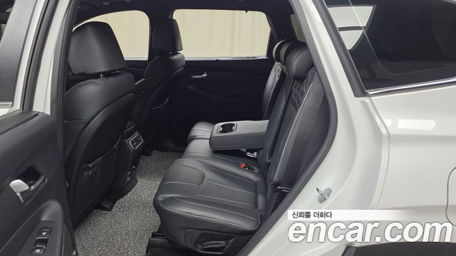 Hyundai Santa Fe Diesel 2.2 4WD Prestige 2023 — фото 12