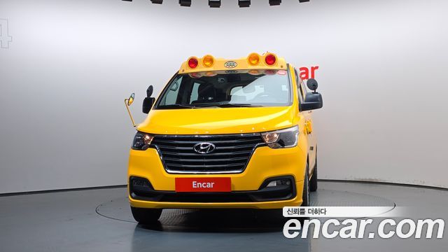 Hyundai Grand Starex School Bus 2019 — фото 3