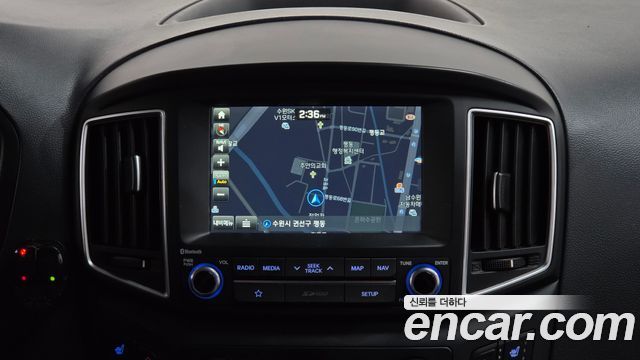 Hyundai Grand Starex School Bus 2019 — фото 14