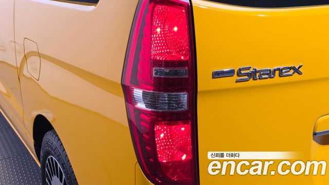 Hyundai Grand Starex School Bus 2019 — фото 23