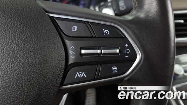 Hyundai Santa Fe Diesel 2.2 2WD Prestige 2021 — фото 17