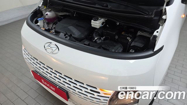 Hyundai Staria Tourer 11-Seater Smart 2023 — фото 6