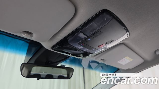 Hyundai Staria Tourer 11-Seater Smart 2023 — фото 20