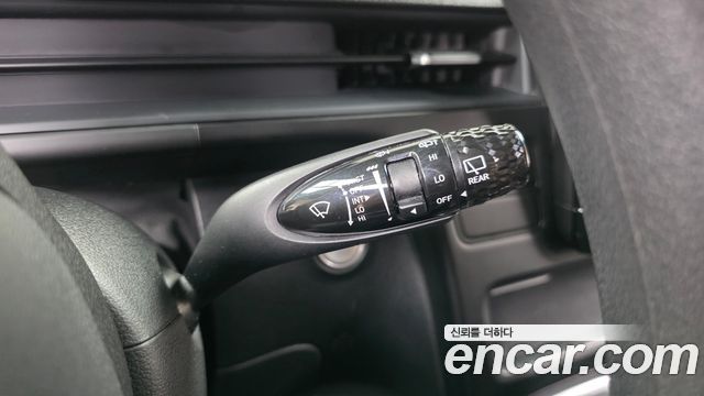 Hyundai Staria Tourer 11-Seater Smart 2023 — фото 29