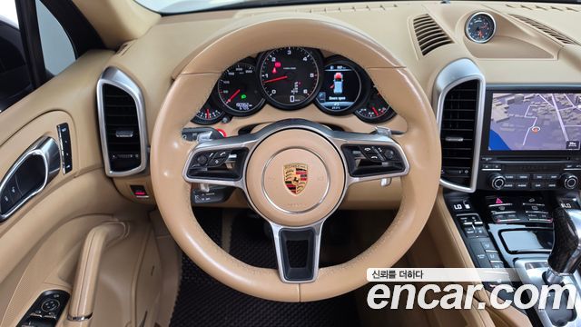 Porsche Cayenne 3.0 Diesel Platium Edition 958 2017 — фото 17