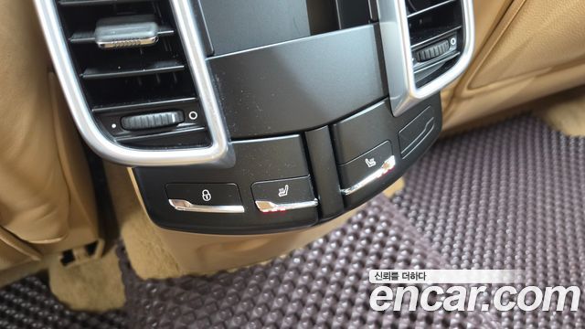 Porsche Cayenne 3.0 Diesel Platium Edition 958 2017 — фото 22