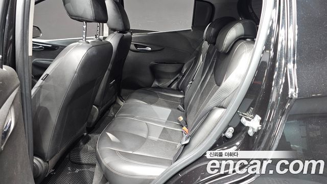Chevrolet Next Spark LTZ 2017 — фото 12