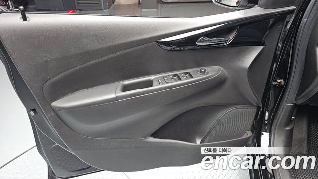 Chevrolet Next Spark LTZ 2017 — фото 24