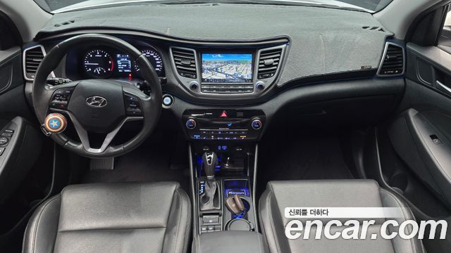 Hyundai Tucson Diesel 2.0 2WD Modern 2016 — фото 7