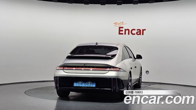 Hyundai Ioniq 6 Long Range AWD Exclusive + 2023 — фото 4