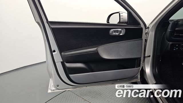 Hyundai Ioniq 6 Long Range AWD Exclusive + 2023 — фото 24