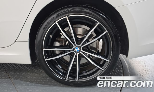 BMW 3 Series (G20) 330e M Sport 2020 — фото 27