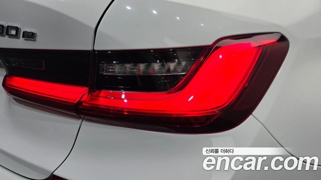 BMW 3 Series (G20) 330e M Sport 2020 — фото 29