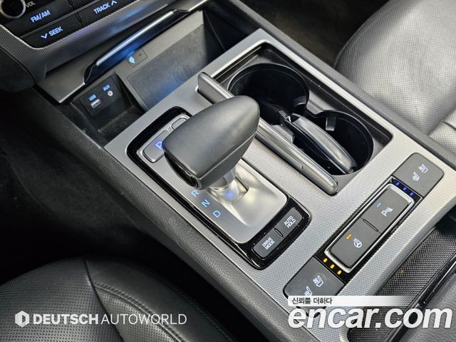 Genesis G80 3.3 GDI AWD Luxury 2018 — фото 9