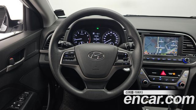 Hyundai Avante (AD) 1.6 GDI Value Plus 2017 — фото 14