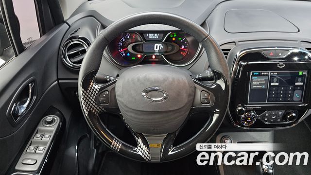 Renault Korea QM3 RE 2016 — фото 13