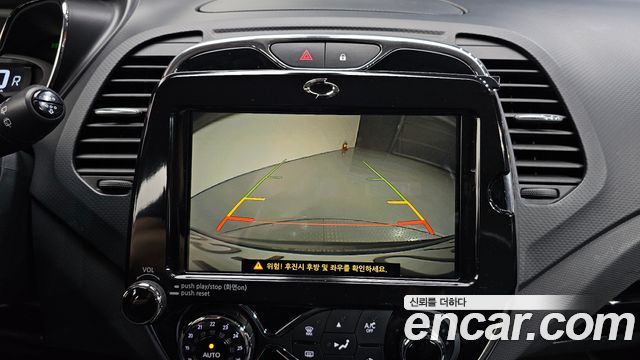 Renault Korea QM3 RE 2016 — фото 15