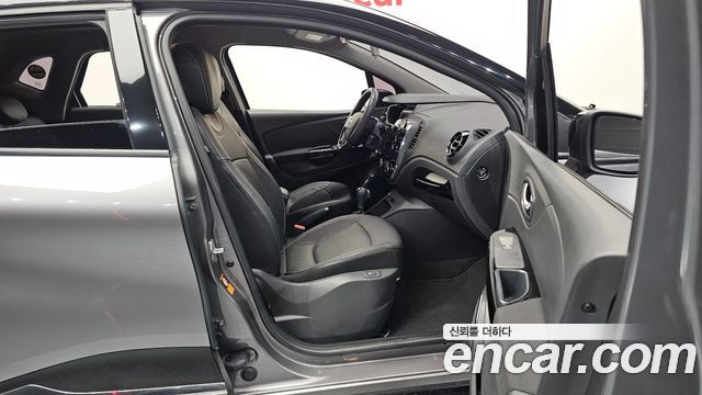 Renault Korea QM3 RE 2016 — фото 26