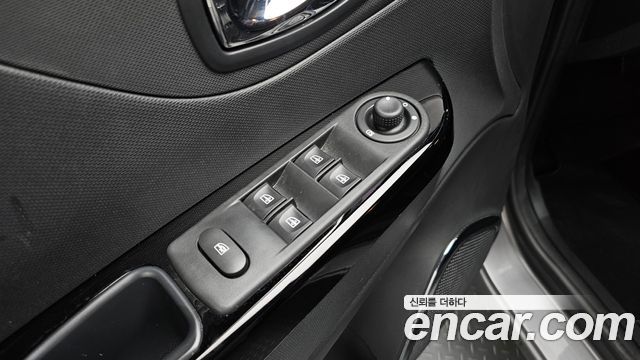 Renault Korea QM3 RE 2016 — фото 28