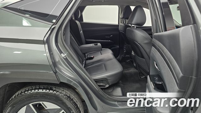 Hyundai Tucson (NX4) Gasoline 1.6 Turbo 2WD Premium 2025 — фото 12