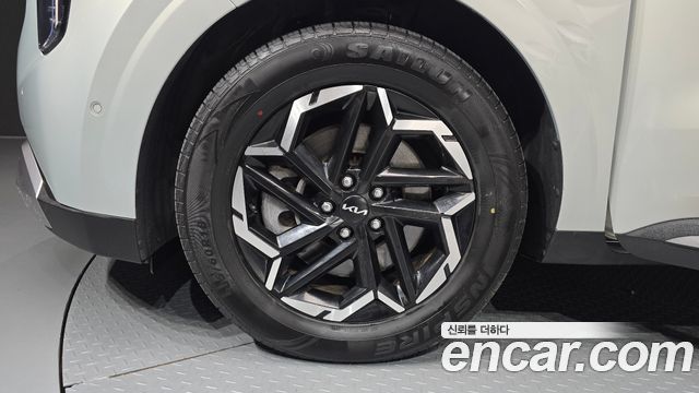Kia Carnival (IV) Gasoline 9-Seater Prestige 2024 — фото 5
