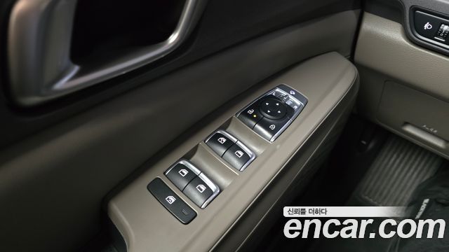 Kia Carnival (IV) Gasoline 9-Seater Prestige 2024 — фото 28