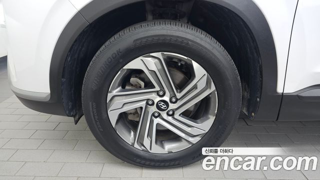 Hyundai Santa Fe Diesel 2.2 2WD Prestige 2021 — фото 5