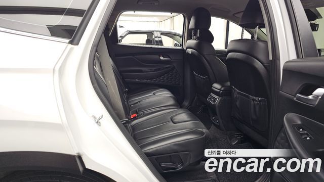 Hyundai Santa Fe Diesel 2.2 2WD Prestige 2021 — фото 12