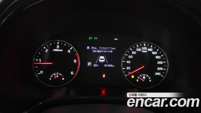 Kia Seltos Diesel 1.6 2WD Trendy 2022 — фото 8