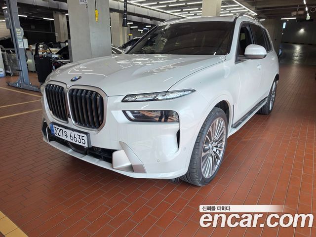 BMW X7 (G07) xDrive 40i Design Pure Excellence 6-Seater 2026 — фото 3