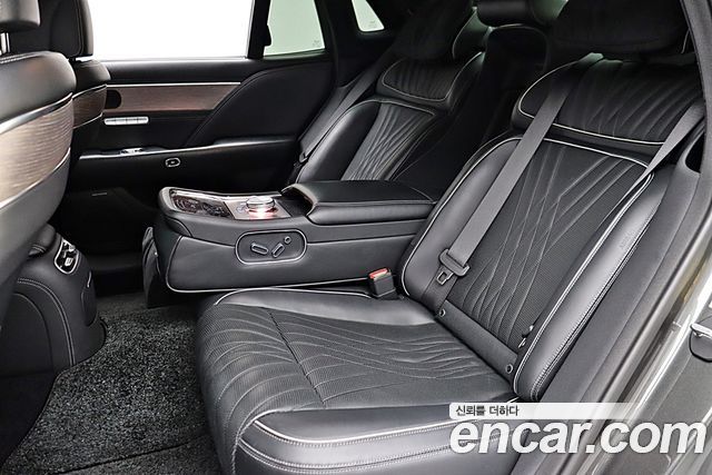 Genesis G90 (RS4) Gasoline 3.5 Turbo AWD 2022 — фото 16