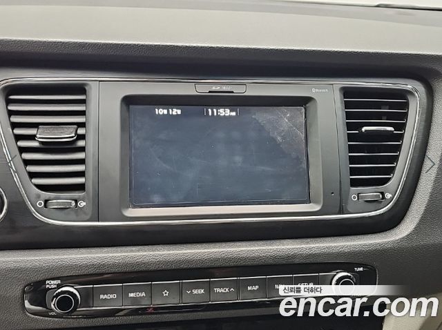 Kia Carnival 9-Seater Luxury 2019 — фото 19