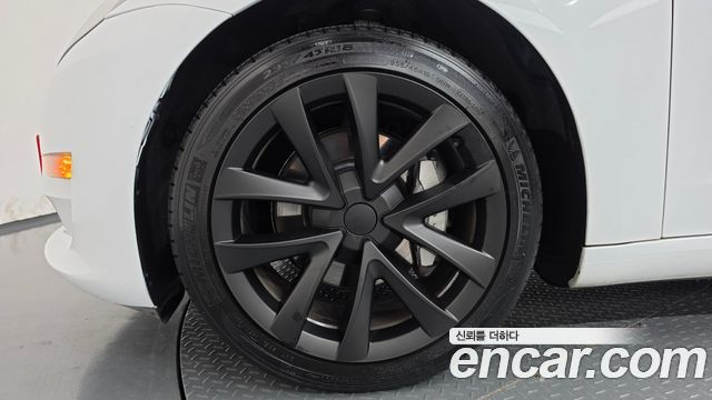 Tesla Model 3 Standard Range Plue RWD 2020 — фото 5