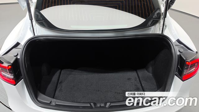 Tesla Model 3 Standard Range Plue RWD 2020 — фото 14