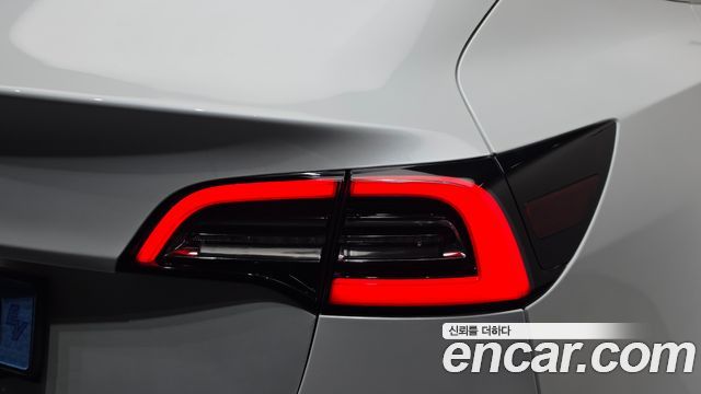 Tesla Model 3 Standard Range Plue RWD 2020 — фото 23