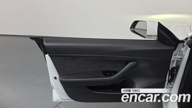 Tesla Model 3 Standard Range Plue RWD 2020 — фото 24