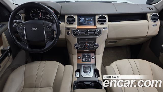 Land Rover Discovery 4 3.0 SDV6 HSE 2016 — фото 7