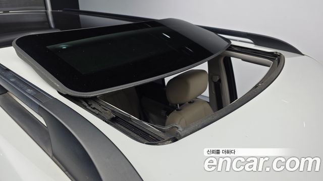 Land Rover Discovery 4 3.0 SDV6 HSE 2016 — фото 19