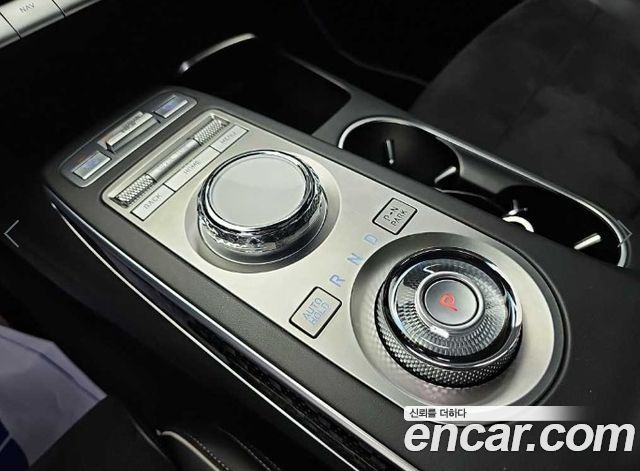 Genesis GV70 3.5T Gasoline AWD 2021 — фото 8