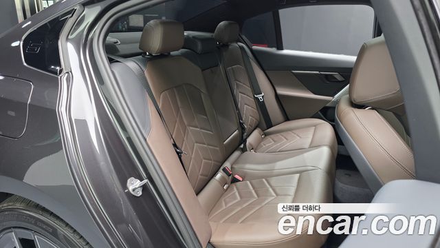 BMW 5 Series (G60) 520i M Sport 2024 — фото 11