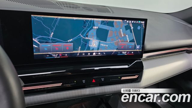 BMW 5 Series (G60) 520i M Sport 2024 — фото 14